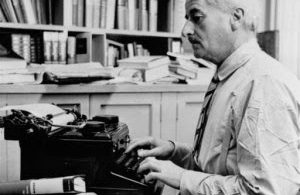 William Faulkner: “İyi romancı ahlâk dışı biridir.”